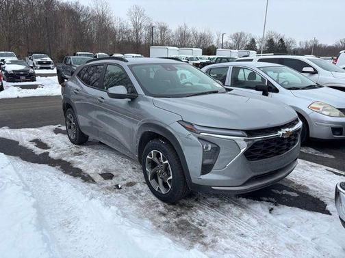 2024 Chevrolet Trax LT