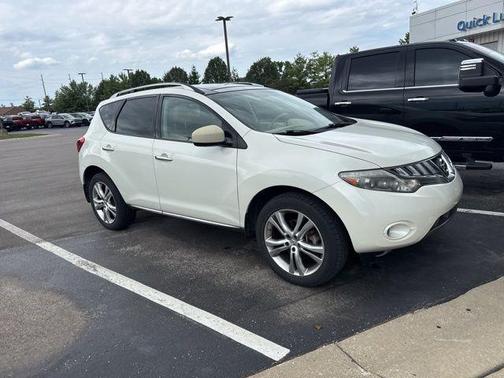 2010 Nissan Murano LE