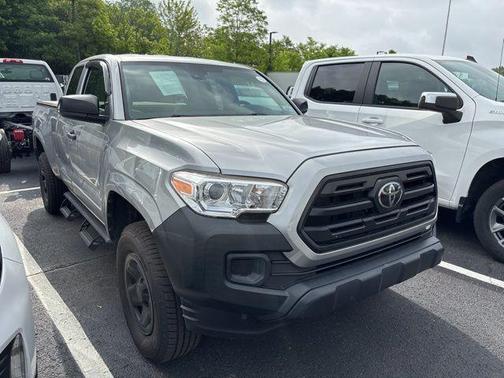 2019 Toyota Tacoma SR