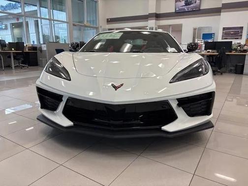 2025 Chevrolet Corvette Stingray w/2LT