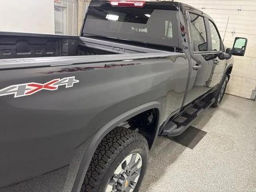 2025 Chevrolet Silverado 2500 Custom