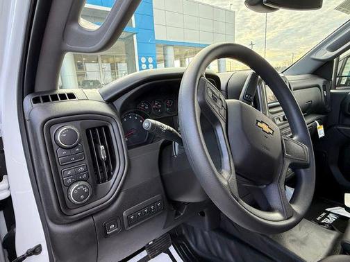 2025 Chevrolet Silverado 2500 WT