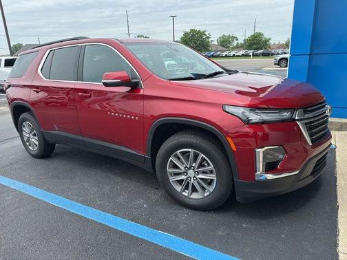 2024 Chevrolet Traverse LT Leather