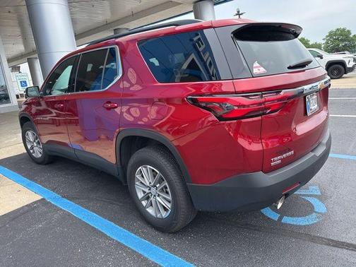 2024 Chevrolet Traverse LT Leather
