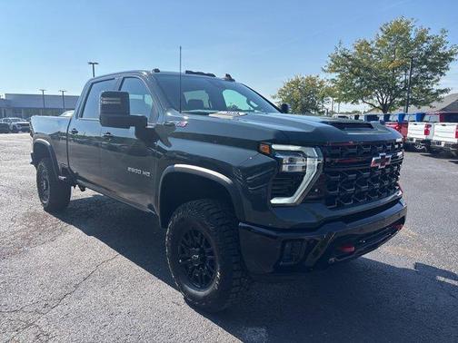 2025 Chevrolet Silverado 2500 4WD Crew Cab Standard Bed ZR2