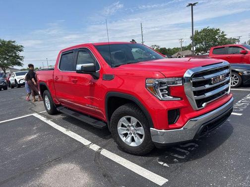 Cardinal Red 2021 GMC Sierra 1500 SLE