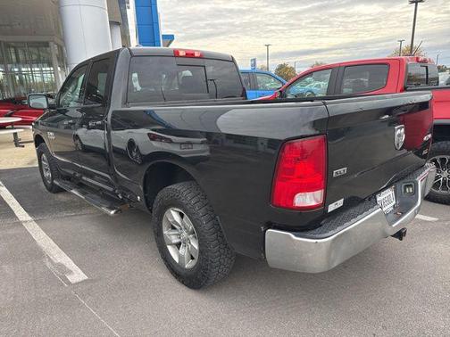 2017 RAM 1500 SLT