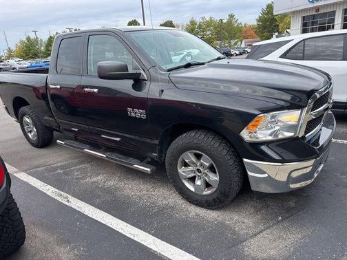 2017 RAM 1500 SLT
