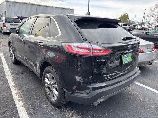 Black Metallic 2024 Ford Edge Titanium