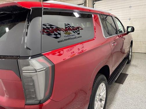 2025 Chevrolet Suburban Premier