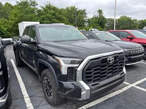 Midnight Black Metallic 2024 Toyota Tundra SR5
