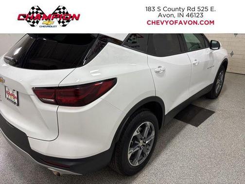 Summit White 2025 Chevrolet Blazer 2LT
