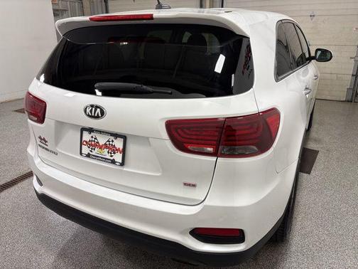 2020 Kia Sorento LX