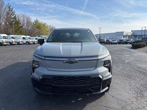 2025 Chevrolet Silverado EV RST