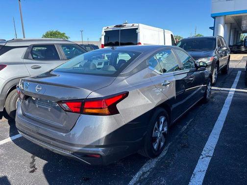 Gun Metallic 2025 Nissan Altima S FWD