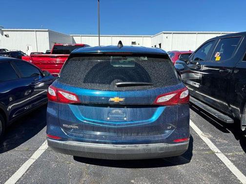 Pacific Blue Metallic 2021 Chevrolet Equinox 1LT