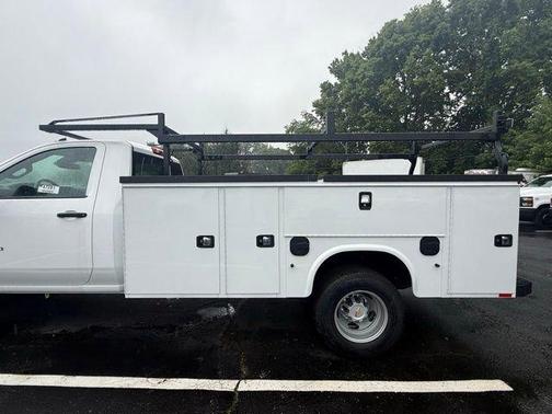 Summit White 2025 Chevrolet Silverado 3500 WT