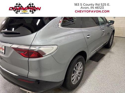 2024 Buick Enclave Essence FWD