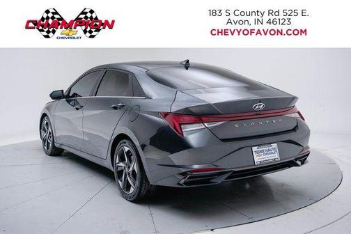 2022 Hyundai ELANTRA SEL