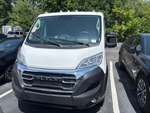Bright White Clearcoat 2025 RAM ProMaster 2500 Tradesman