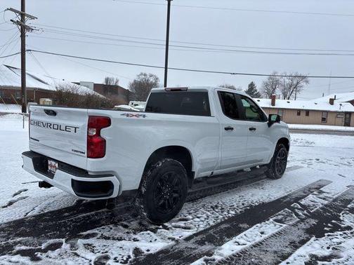 2026 Chevrolet Silverado 1500 Custom