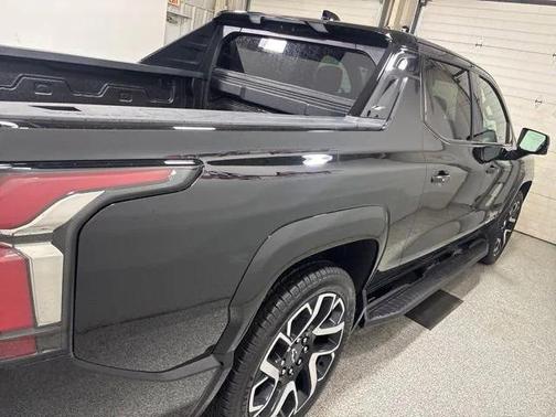 2025 Chevrolet Silverado EV RST