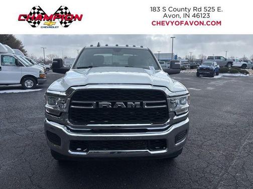 2024 RAM 2500 Tradesman Crew Cab 4x4 8' Box