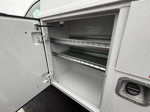 2025 Chevrolet Silverado 3500 WT