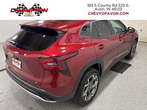 2025 Chevrolet Trax LT