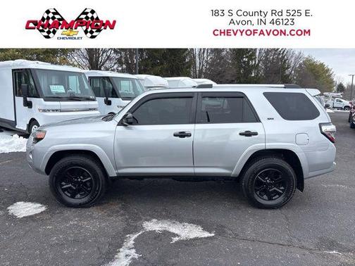 2022 Toyota 4Runner SR5