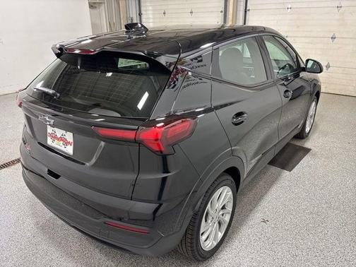 Mosaic Black Metallic 2027 Chevrolet Bolt LT FWD
