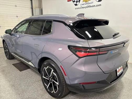 2025 Chevrolet Equinox EV LT