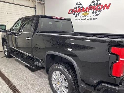 2025 Chevrolet Silverado 2500 High Country