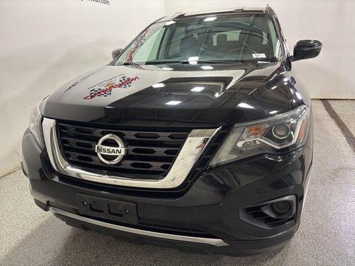 2018 Nissan Pathfinder S
