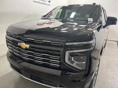 2025 Chevrolet Suburban 4WD High Country
