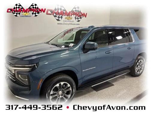 2025 Chevrolet Suburban LT