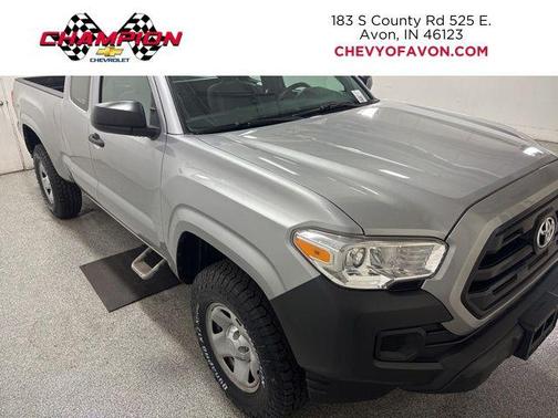2017 Toyota Tacoma SR
