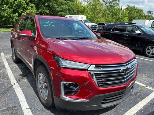 Radiant Red Tintcoat 2023 Chevrolet Traverse LT Cloth