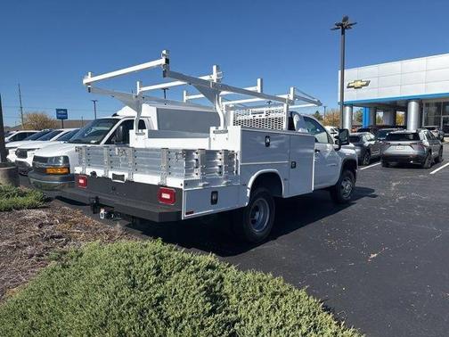 Summit White 2025 Chevrolet Silverado 3500 WT