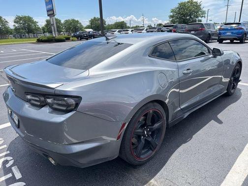 2022 Chevrolet Camaro 2LT