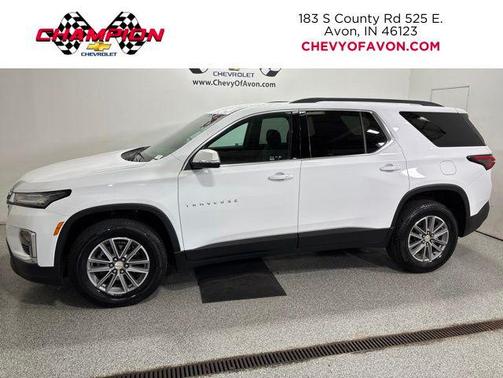 Summit White 2023 Chevrolet Traverse LT Cloth