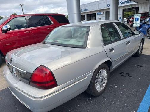 2010 Mercury Grand Marquis LS (Fleet Only)