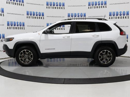 2020 Jeep Cherokee Trailhawk
