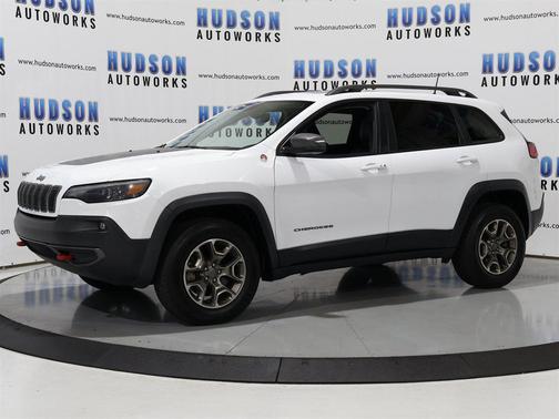 2020 Jeep Cherokee Trailhawk