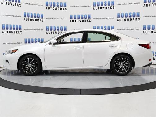 2017 Lexus ES 350 Base