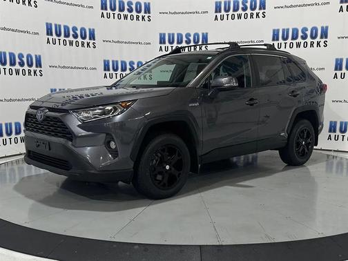 2020 Toyota RAV4 Hybrid XLE
