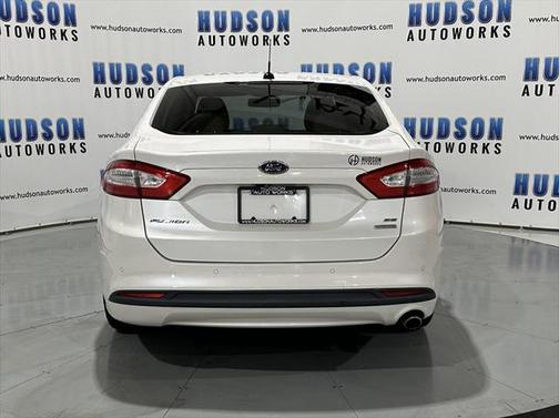 2015 Ford Fusion SE