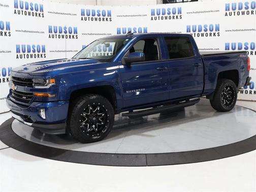 2017 Chevrolet Silverado 1500 2LT