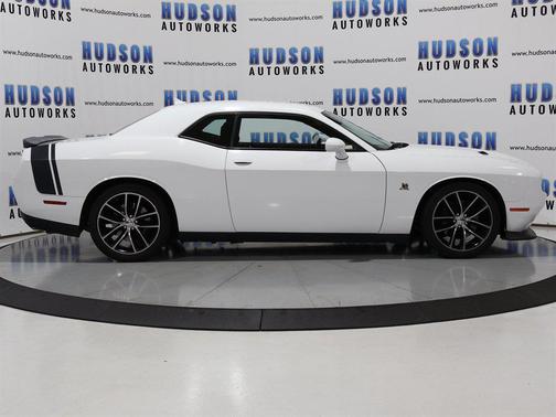 2016 Dodge Challenger R/T Scat Pack