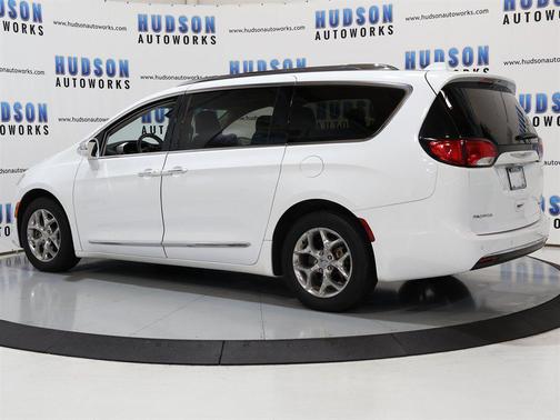2019 Chrysler Pacifica Limited